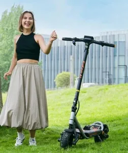 Découverte de la trottinette électrique KuKirin A1 : puissance, autonomie et plaisir de conduite à prix malin